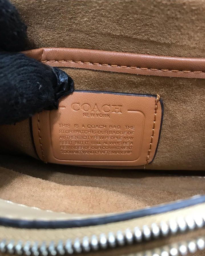 COACH MADE IN MYANMAR FULL KULIT ASLI, Fesyen Wanita, Tas & Dompet di