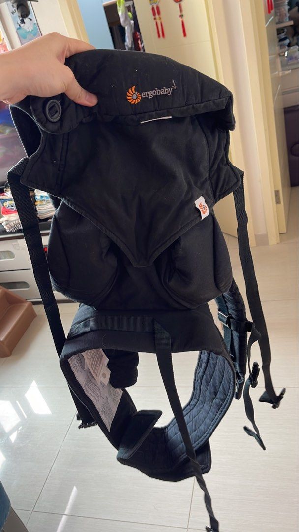 ergobaby four postition 360 pure black BC360ABLK Carousell