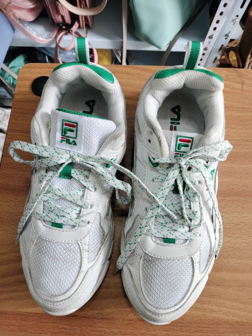 Fila Shoes Unisex Original Women s Fashion Footwear Sneakers on Carousell