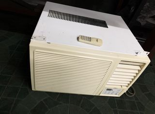 For sale - Used 1.5HP Window Type Aircon (IDEC Brand)