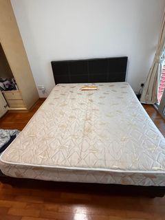 (Category: ) located in . Submitted by ayc11 (Listing ID 1296566604, Image 1). Description: .