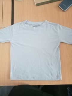 free shirt for buyers of the same item