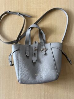 （分類：）位於 。 由 yingying_lam 提交（商品編號 1296422641，圖片 1）。簡介： 。