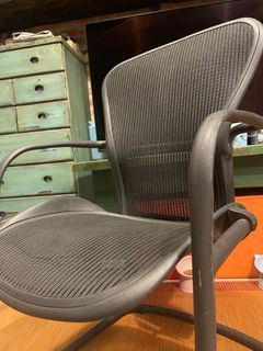 Herman Miller Aeron Cantilever Side Chair