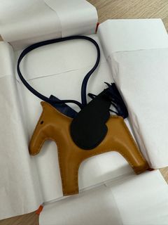 （分類：）位於 。 由 limoonmoon 提交（商品編號 1296490958，圖片 1）。簡介： 。