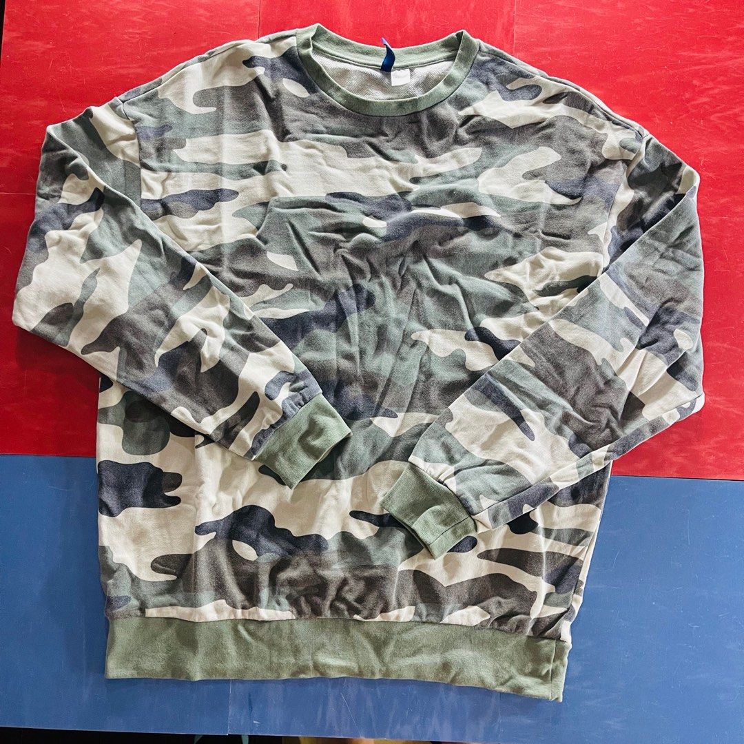 H&m camo sweater shop