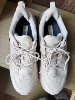 （分類：）位於 。 由 chanycs.913 提交（商品編號 1296416581，圖片 1）。簡介： 。