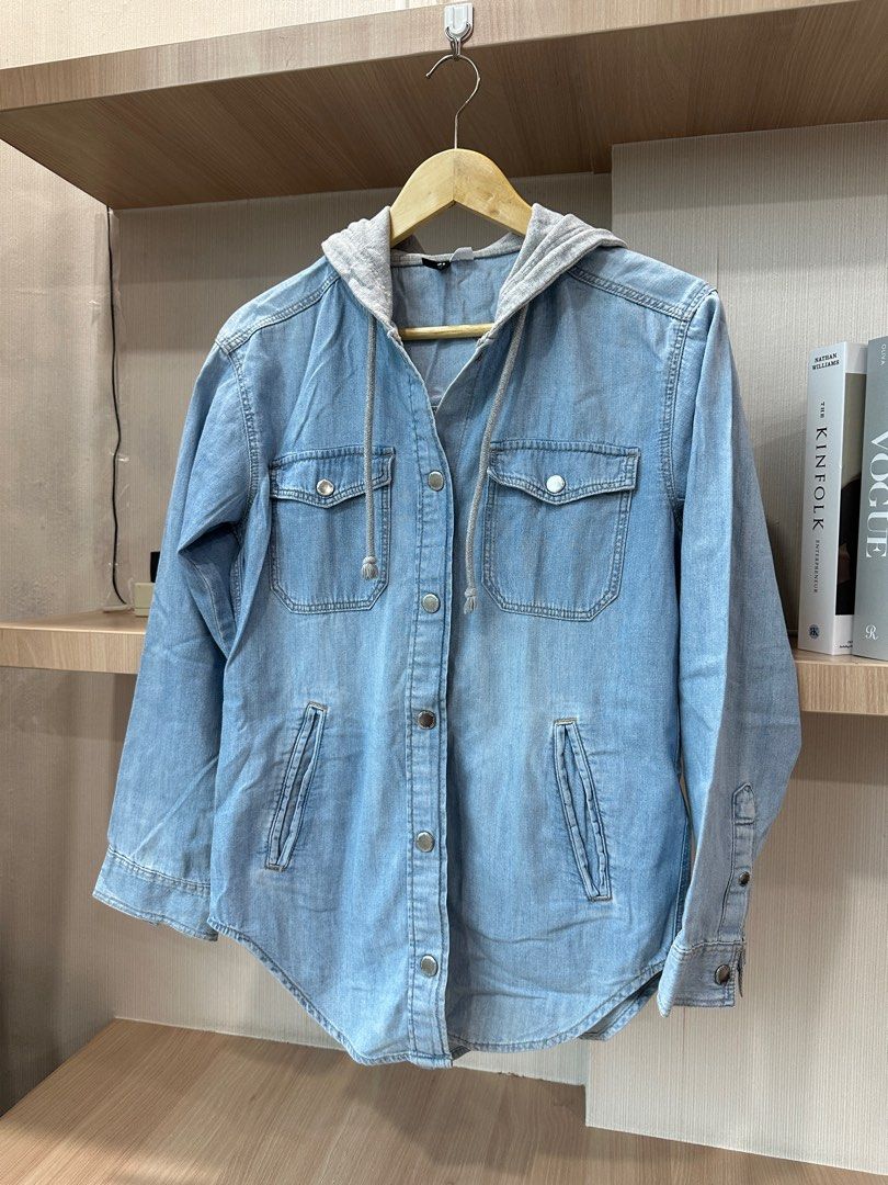 Jaket jeans Oversized ORI H M merk Divided Fesyen Wanita Pakaian Wanita Baju Luaran di Carousell