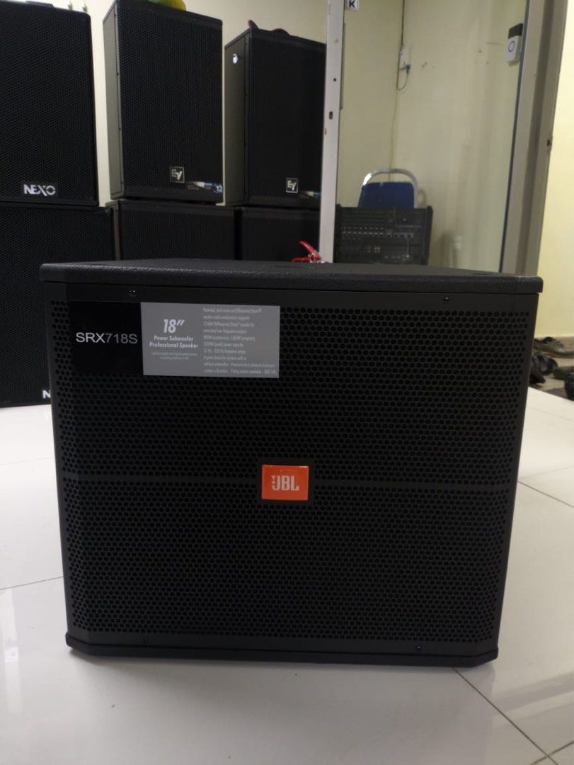 JBL SRX718S Subwoofer (pair), Hobbies & Toys, Music & Media, Music