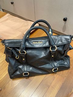 (Category: ) located in . Submitted by shop.with.stephy (Listing ID 1296549293, Image 1). Description: .