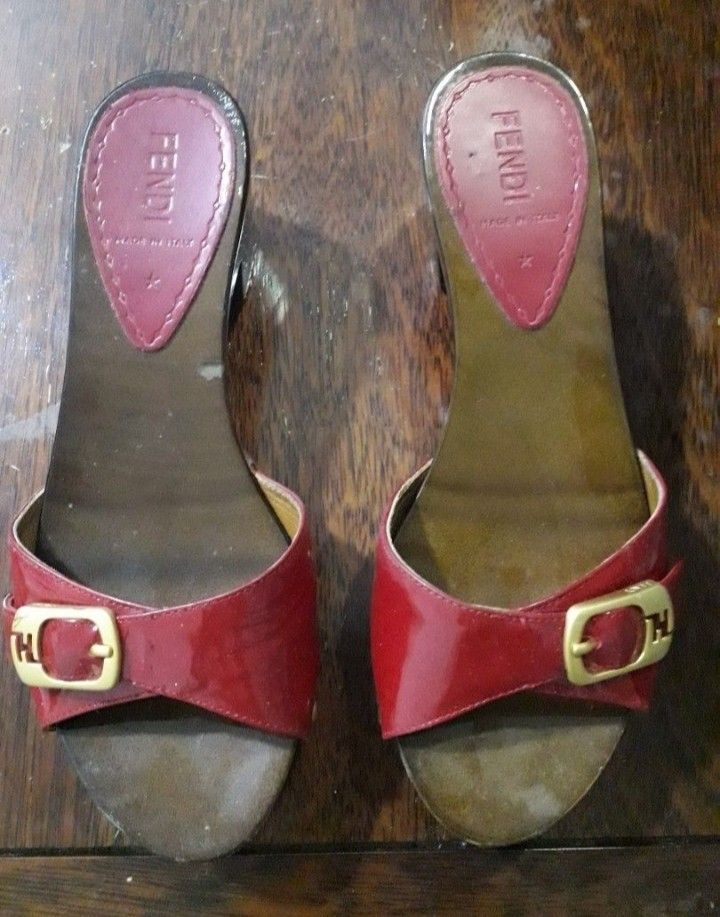 Fendi red sandals on sale