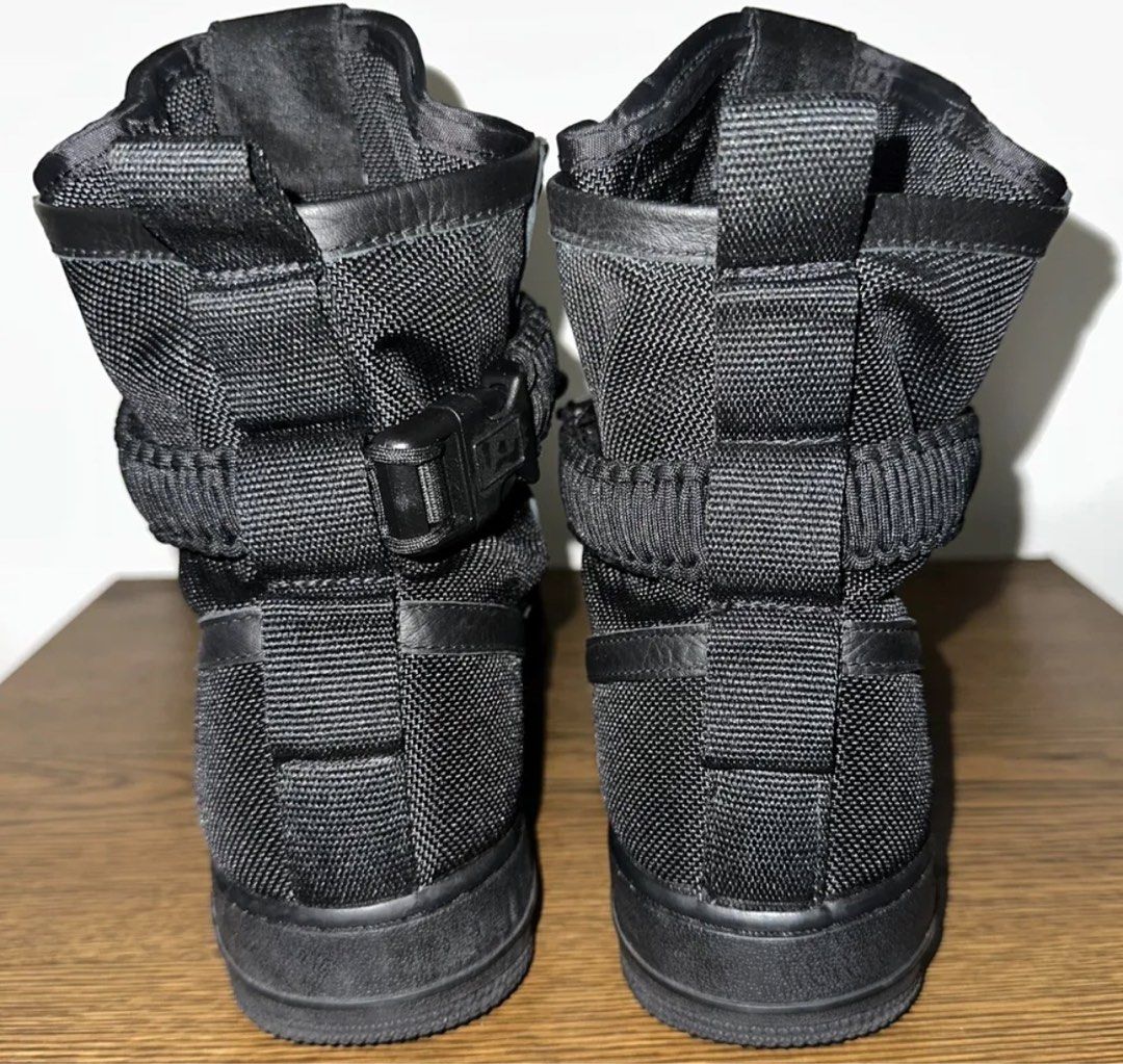 Nike komyuter qs triple black online