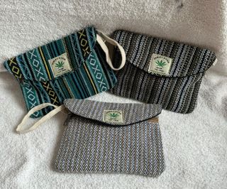 （分類：）位於 。 由 akcrstudio 提交（商品編號 1296467777，圖片 1）。簡介： 。