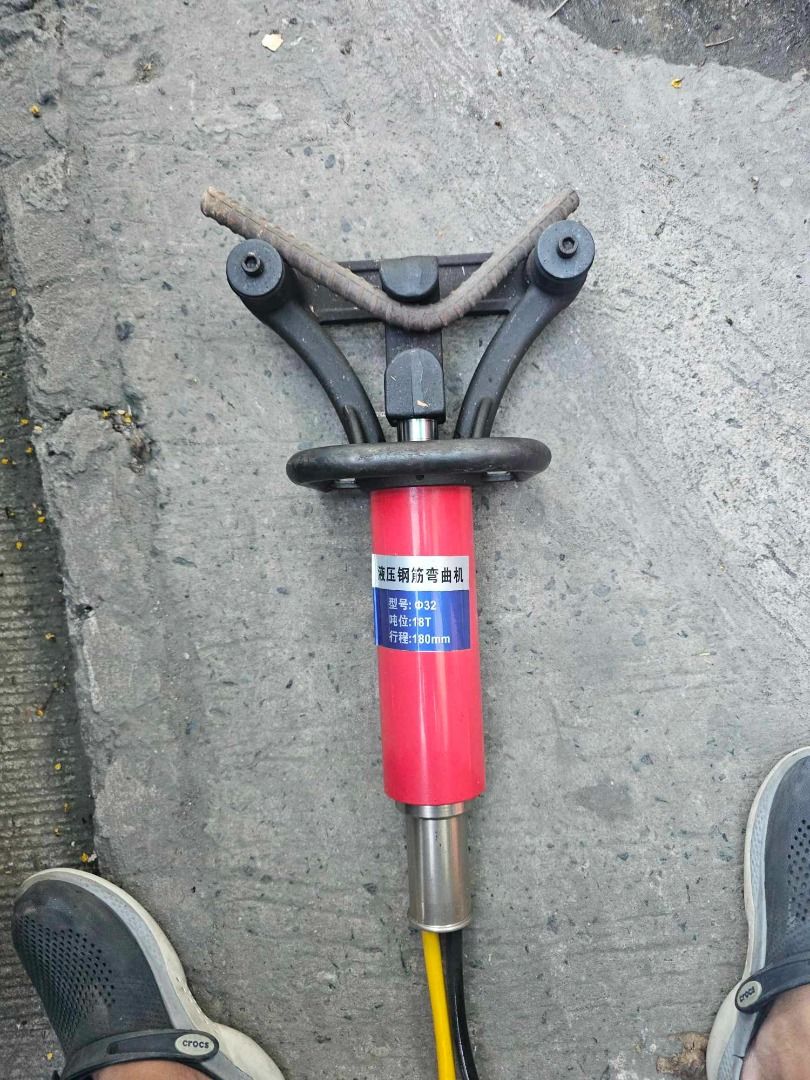 Portable Rebar Bender (Category: Construction Tools & Equipment) located in Manila. Submitted by 09150361920ronvillaflor (Listing ID 1296424502, Image 1). Description: Portable Rebar Bender Capacity: 12-32mm ₱38,000 For inquiries GLOBE:📞 ☎ 0⃣9⃣1⃣5⃣0⃣3⃣6⃣1⃣9⃣2⃣0⃣ 📞 ☎ 0⃣9⃣1⃣5⃣0⃣3⃣6⃣1⃣9⃣2⃣0⃣ Email me@ 📫 📑 r-o-n-.-h-a-y-a-i-@-g-m-a-i-l.c-o-m Check my Carousell: https://www.carousell.ph/u/ronvillaflor0/ PRICE MAY CHANGE WITHOUT PRIOR NOTICE‼️ ‼️.