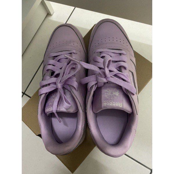 REEBOK classic leather junior sneakers shoes PURPLE ORIGINAL REEBOK Women s Fashion Footwear Sneakers on Carousell