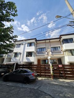 Semi furnished townhouse for rent