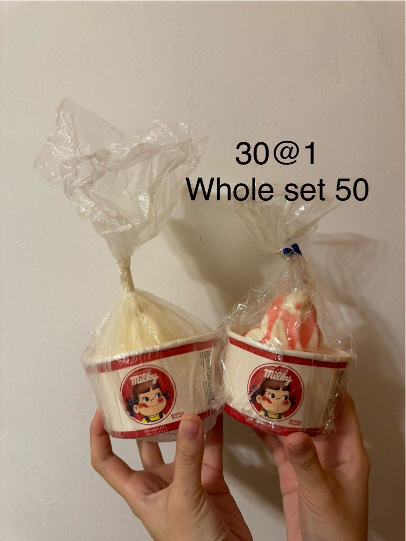 Squishy （分類：兒童玩具）位於 Hong Kong。 由 monaweedsa 提交（商品編號 1296499164，圖片 4）。簡介： defects and creases on some of the products 。