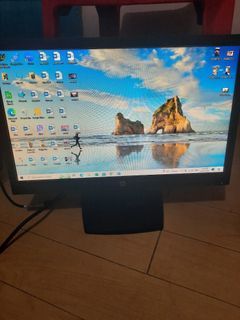 Used HP V194 18.5inch Computer Monitor