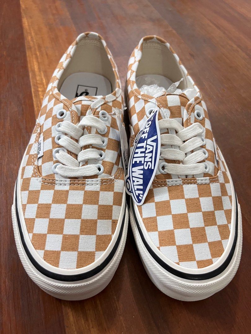 Apricot checkered vans cheap