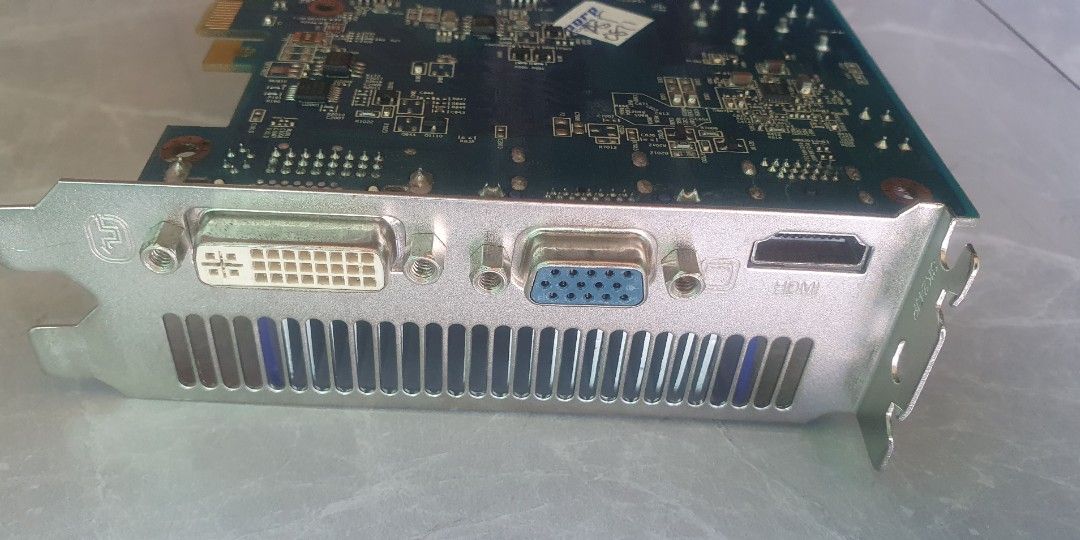 Video card 1gb (Category: Computer Parts) located in Paranaque City. Submitted by microware.cs (Listing ID 1296414640, Image 3). Description: For Sale !!! 1GB video carx 6pcs Available for faster transaction please text 09565111886.