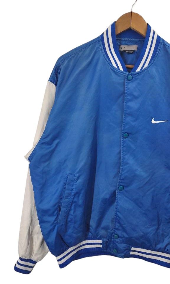 VINTAGE NIKE 90S VARSITY JACKET 27x28.5 Men s Fashion Coats Jackets and Outerwear on Carousell