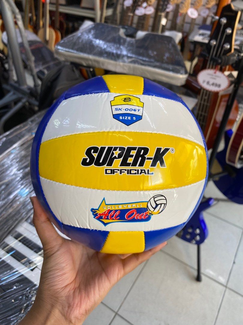 Volleyball (Category: Combat Sports) located in Las Pinas. Submitted by andreadomingo2518 (Listing ID 1296430229, Image 3). Description: Volleyball Super k leather size 5.