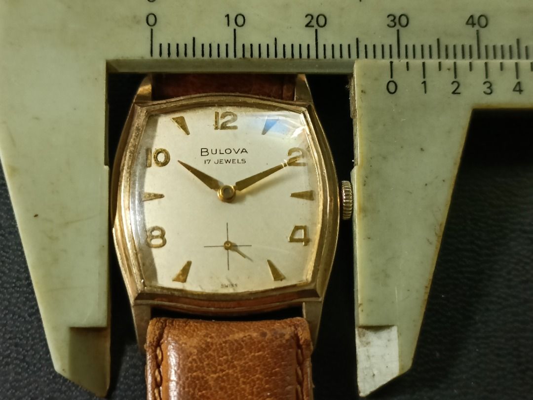 Vtg Bulova 10K Rolled Gold Plate Bezel Mechanical Hand Winding Watch