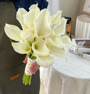 (Category: ) located in . Submitted by shinfloralatelier (Listing ID 1296518195, Image 1). Description: .