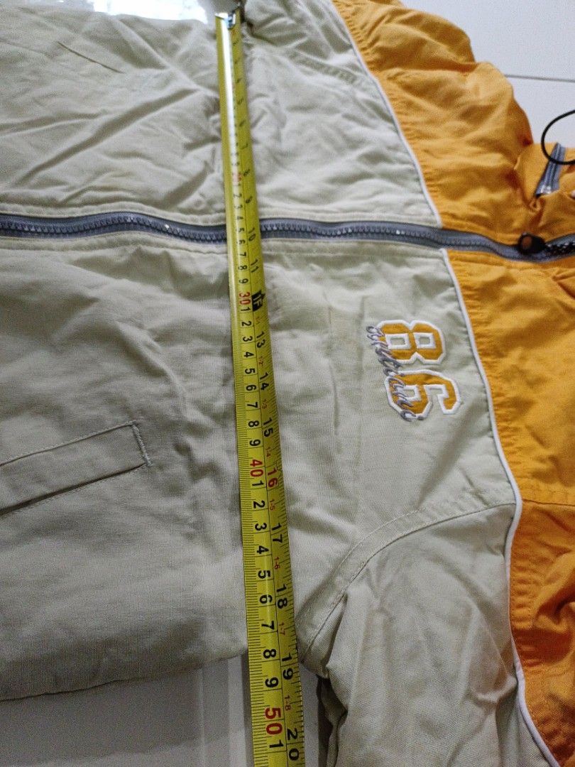 Winter jacket (Category: Babies & Kids Fashion) located in Singapore. Submitted by kantana (Listing ID 1296468108, Image 4). Description: Winter jacket for $10. Hood can be detached. (3rd pic) Measurements of jacket -pic 4 to 6..