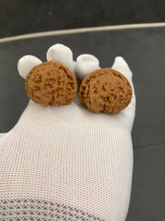 文玩核桃南疆石天使之翼38 38 38mm, 興趣及遊戲, 收藏品及紀念品, 古董
