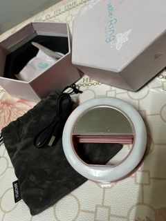 由 a42688831 (刊登 ID 1300925500，圖片 1) 提交，位於 的 (類別：)，說明：。