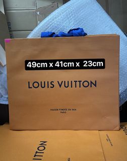 (Category: ) located in . Submitted by box.luxebycheng (Listing ID 1300867529, Image 1). Description: .