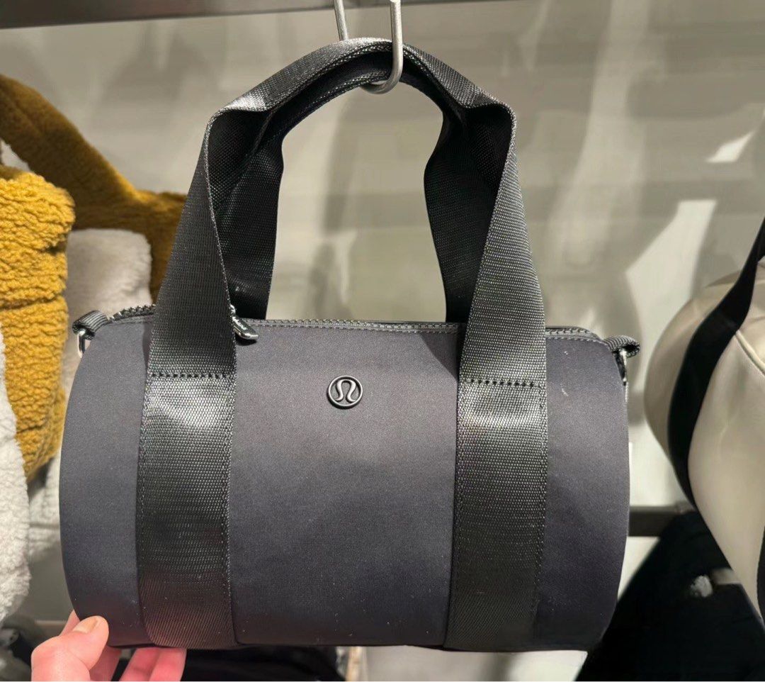 Small barrel duffel bag new arrivals