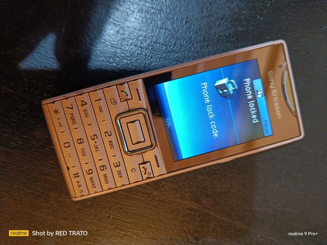 💯 Vintage Sony Ericsson J10i2 (Category: Early Generation Mobile Phones) located in General Mariano Alvarez. Submitted by randzwurkz85264 (Listing ID 1300795047, Image 2). Description: Sony Ericsson J10i2 Working Issue: Nakalimutan Ku na phone lock code..