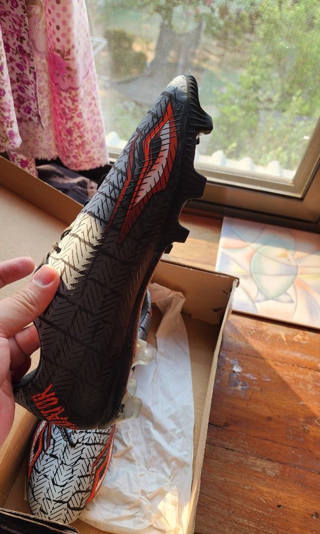 Adidas Predator Eyes Football boots