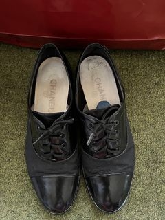 Authentic Vintage Chanel Oxford Black Shoes sz 37