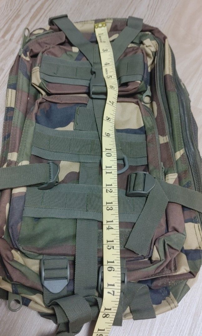 Backpack (Category: Backpacks) located in Singapore. Submitted by mikelimyb (Listing ID 1300882362, Image 4). Description: brand new. selling at $15. self collect at TPY. thanks for viewing..