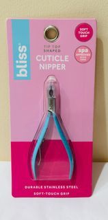 BLISS TIP TOP SHAPED CUTICLE NIPPER - DURABLE STAINLESS STEEL - SOFT-TOUCH GRIP