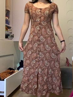 （分類：）位於 。 由 izzy.thrifts_ 提交（商品編號 1300862739，圖片 1）。簡介： 。