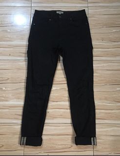 BURBERRY BLACK PATCH EMBROID STRETCHABLE PANTS