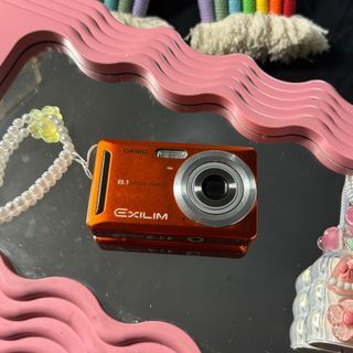 Casio Exilim Ex-Z9 Digital Camera Digicam Aesthetic Retro Vintage Y2k Recorder Video Handycam