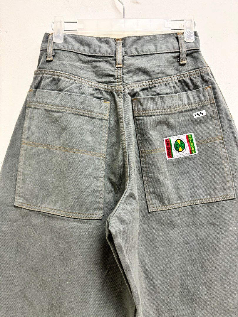Cross color jorts, Men's Fashion, Bottoms, Jeans on Carousell