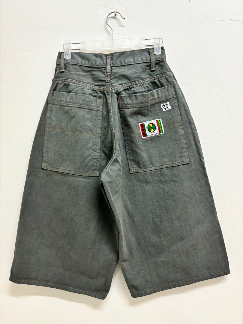 Cross color jorts, Men's Fashion, Bottoms, Jeans on Carousell