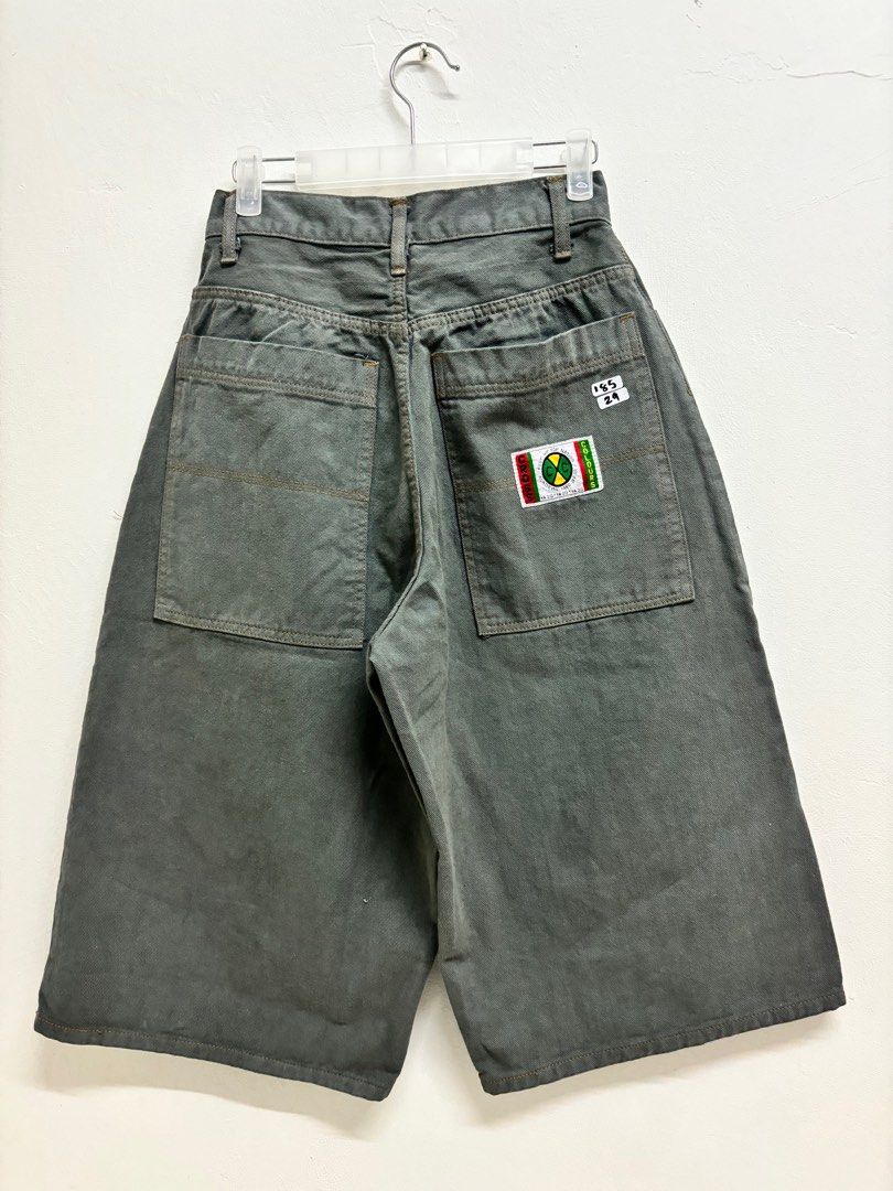 Cross color jorts, Men's Fashion, Bottoms, Jeans on Carousell