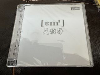 （分類：）位於 。 由 fireworkmusic 提交（商品編號 284952750，圖片 1）。簡介： 。