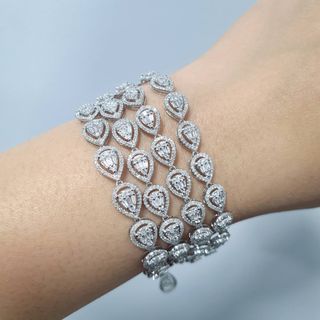 diamond 2 in 1 bracelet necklace Tw588-56 14k 32.32g 7.715tcw 27"
COD METRO MANILA