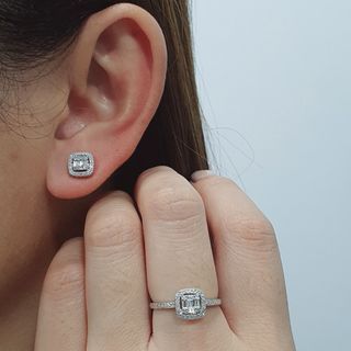diamond ring earring Tw016-5 14k 3.9g 0.372tcw
COD METRO MANILA