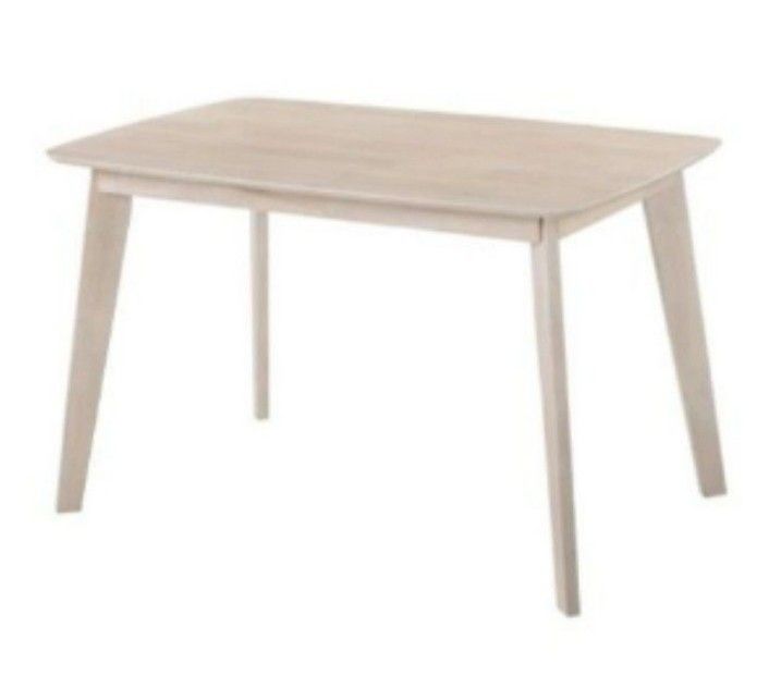 Dining Table (Category: Tables & Sets) located in Singapore. Submitted by mass_clearance (Listing ID 1300919097, Image 1). Description: White wash color Legs are dismantled n shrink wrapped in store.