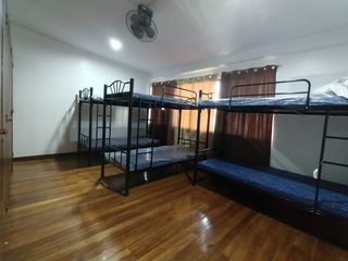 For Rent Apartment in San Antonio, Makati, near Ayala Avenue good for Staff House or Boarding House