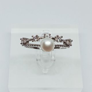 Fresh water pearl ring. Nature. Silver plated.